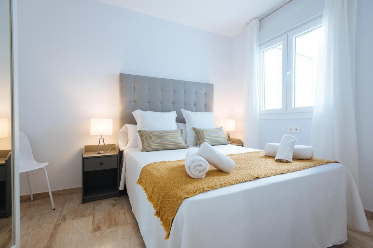 Triana Boutique Free Parking Apartment Seville Luaran gambar